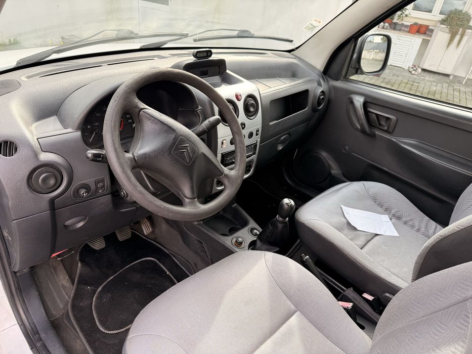 Citroen berlingo 2.0hdi em muito bom estado