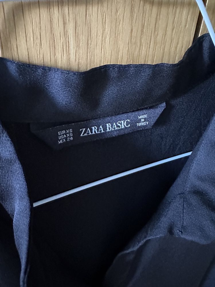 Blusa Preta Zara - Tam XS