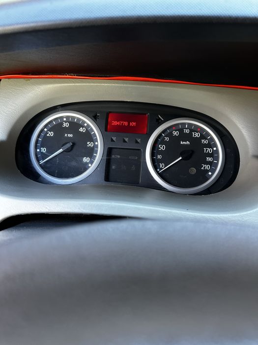 Рено Трафік  2008 рік