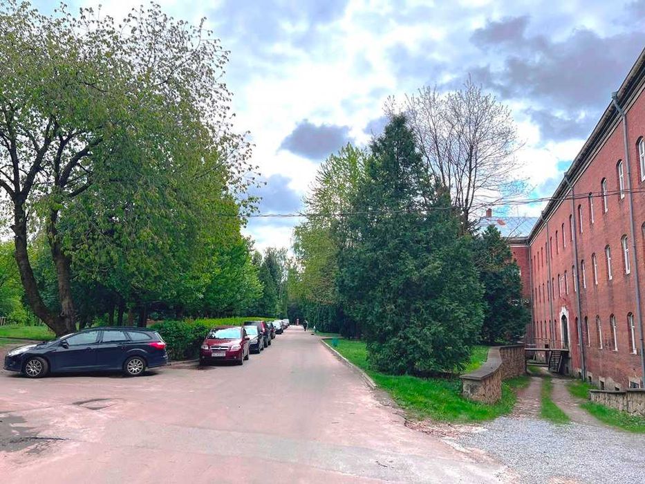 Нежитлова будівля - м. Львів, вулиця Грабовського П.