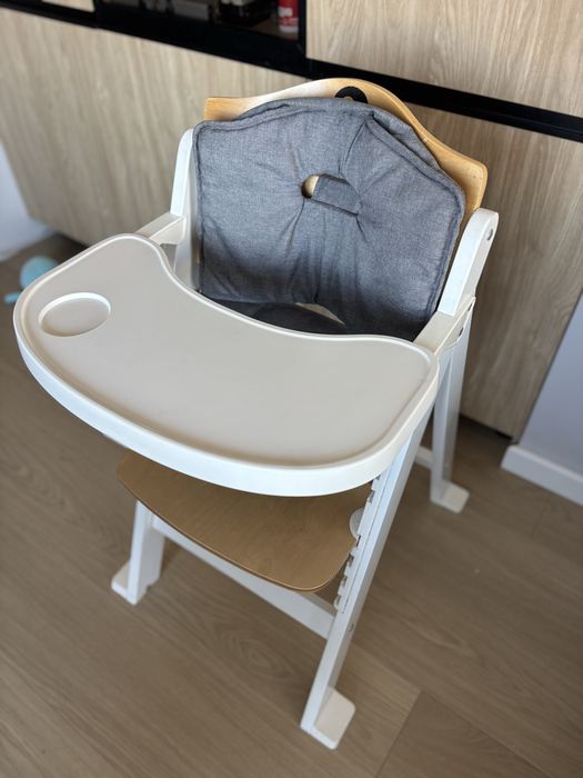 Krzeselko do karmienia Lionelo Floris + pokrowiec.