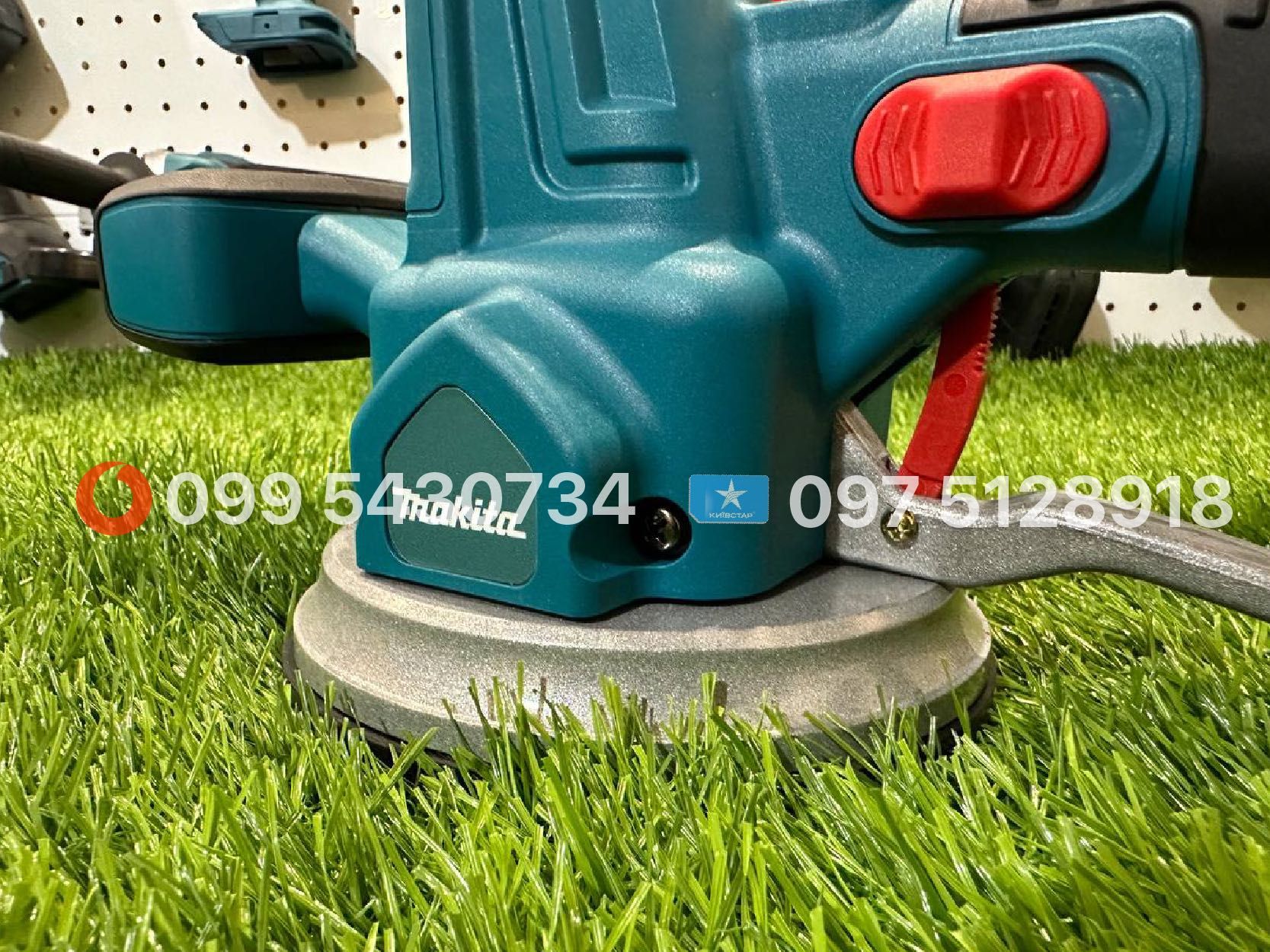 Акумуляторна присоска Makita MMC INIVERSAL 360 вібраційна каркас