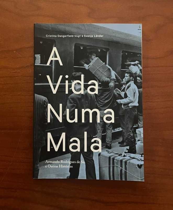 "A Vida Numa Mala" de Svenja Lander e Cristina Dangerfield-Vogt