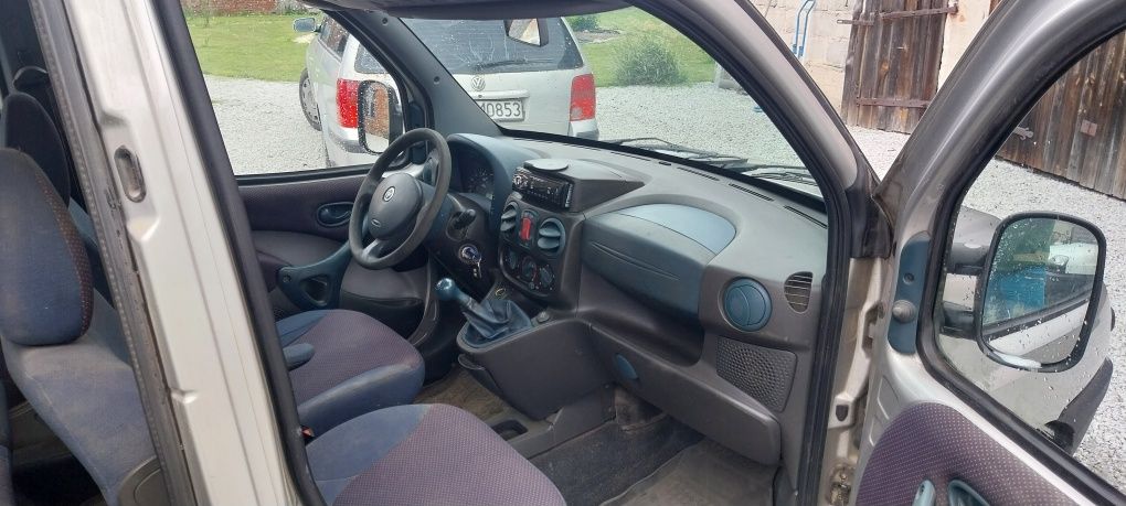 Fiat dooblo 1.9 jtd 2003r 5 osobowy