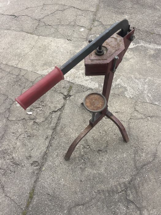 Maquina de engarrafar vinho