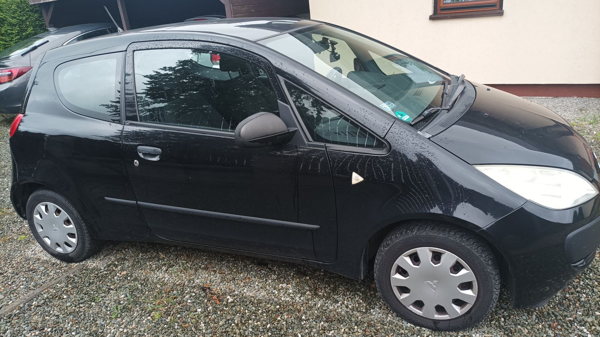 Mitsubishi colt 2005r