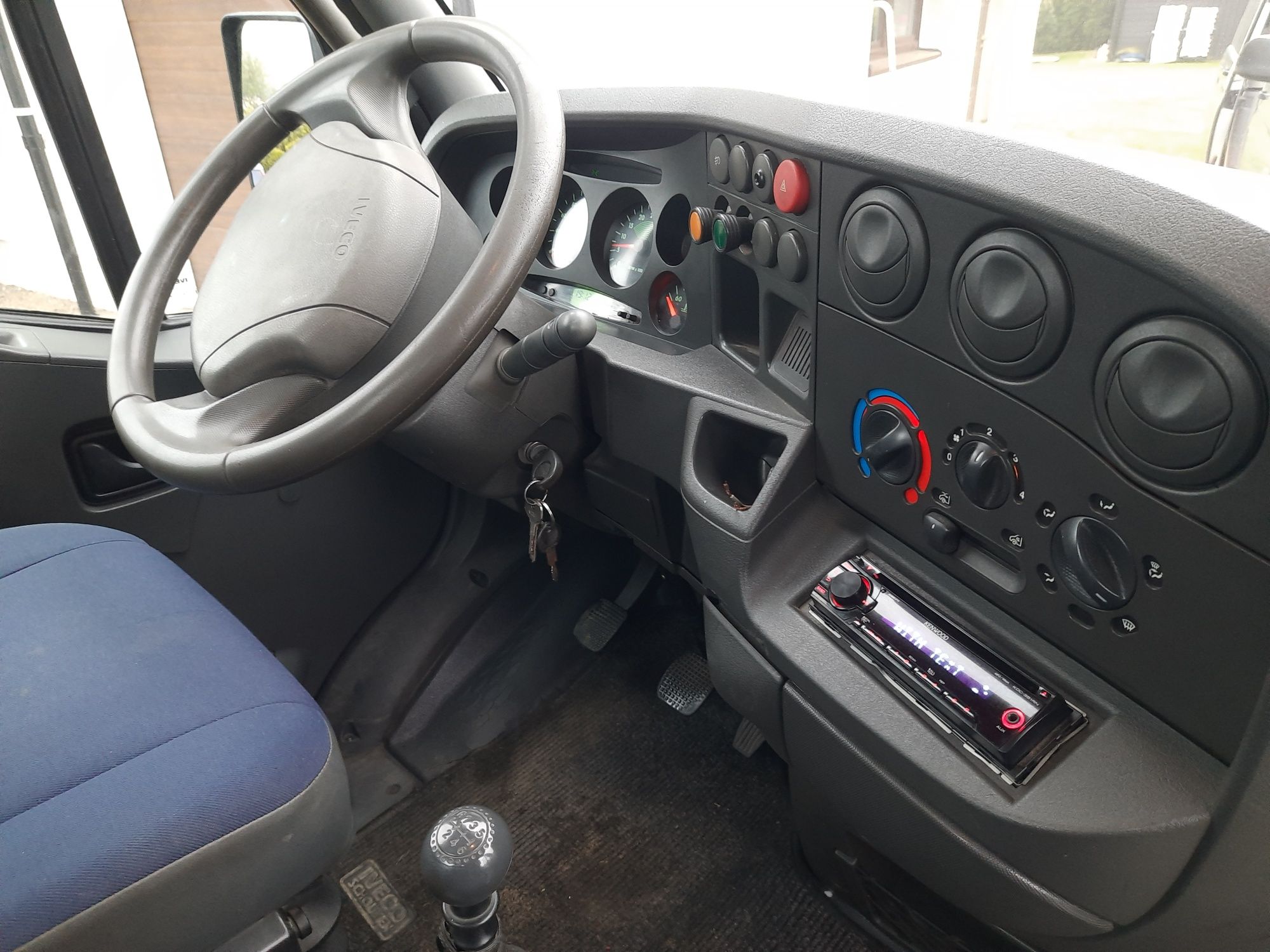 Iveco 65C 2.8 150km Laweta Pomoc drogowa