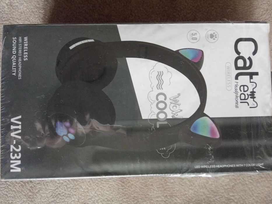 Адаптер для карты памяти, зарядка для прикуривателя, наушники