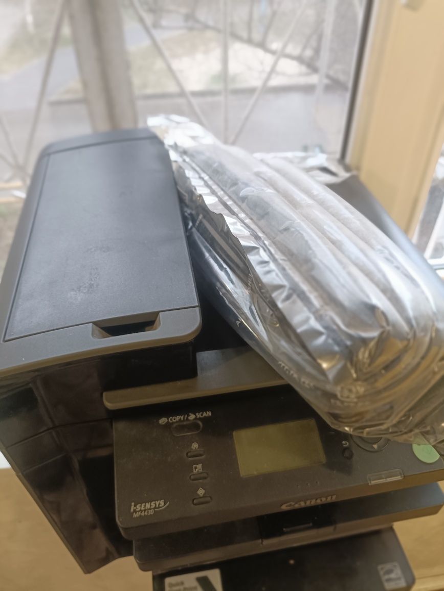 МФУ Canon i-SENSYS MF4430