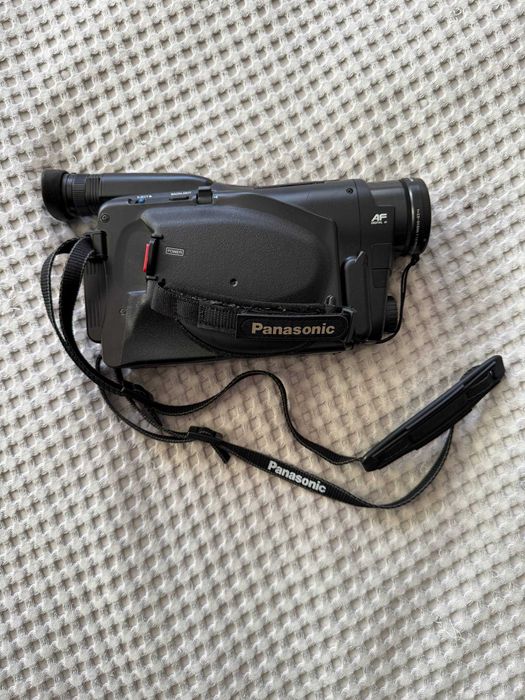 Відеокамера Panasonic NV-RX2