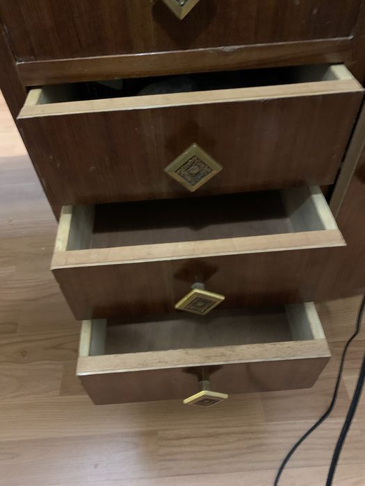 Móvel e secretária vintage