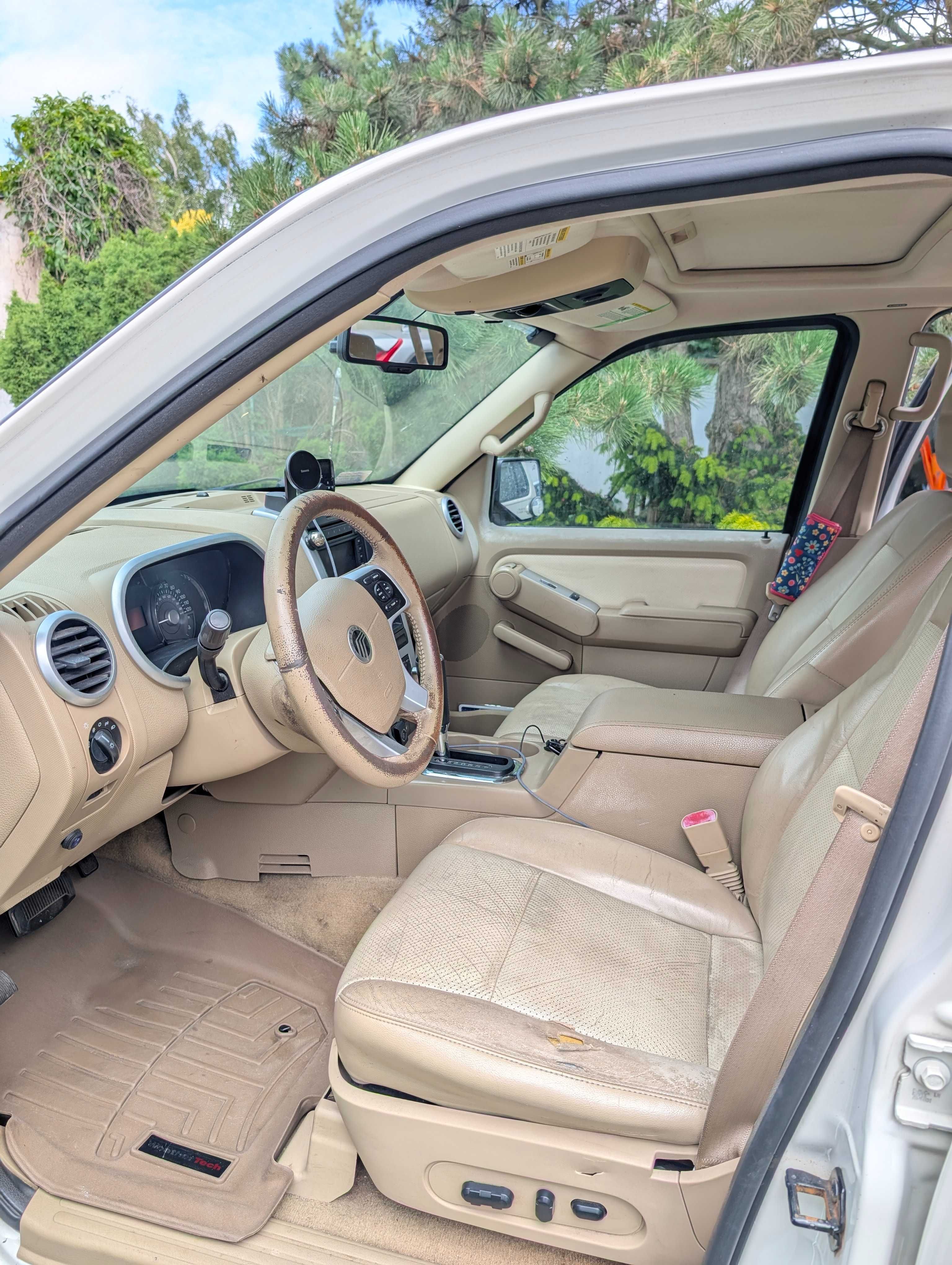 Ford Explorer Mercury Mountaineer 4.6 V8 6 lat w jednych rękach