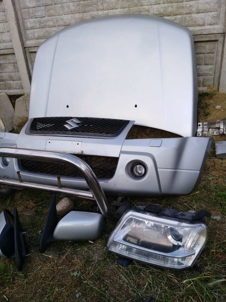 Maska zderzak błotniki pas lampy Suzuki Grand Vitara II xenon kompletn
