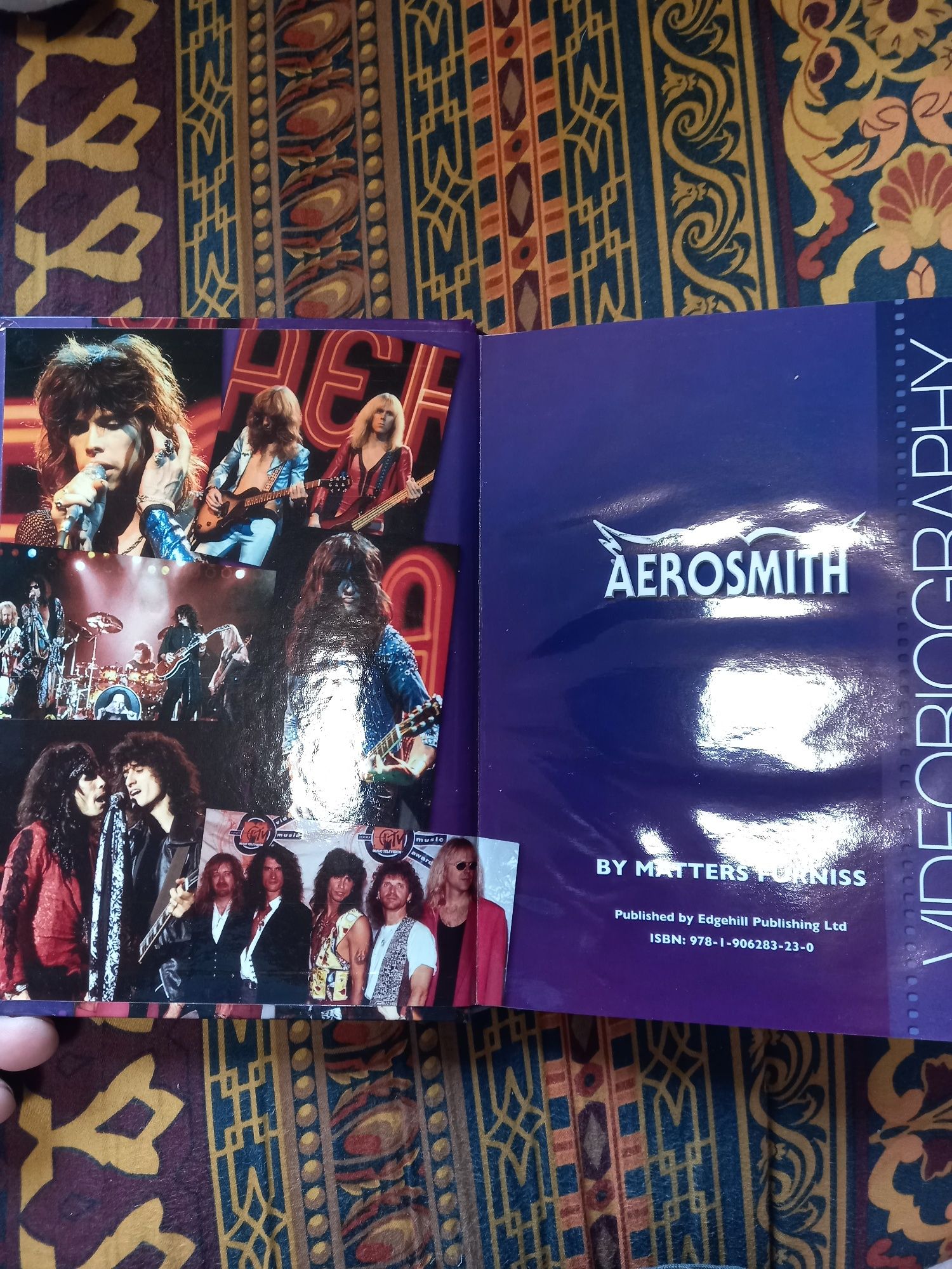 Aerosmith видеобиография DVD & BOOK