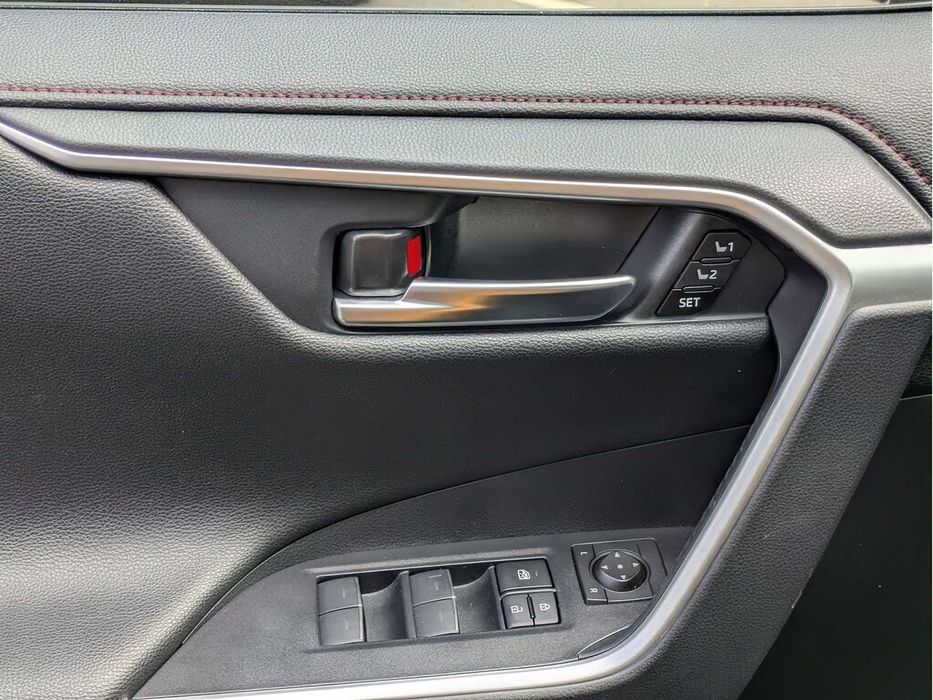 Toyota RAV4 Prime XSE      2023