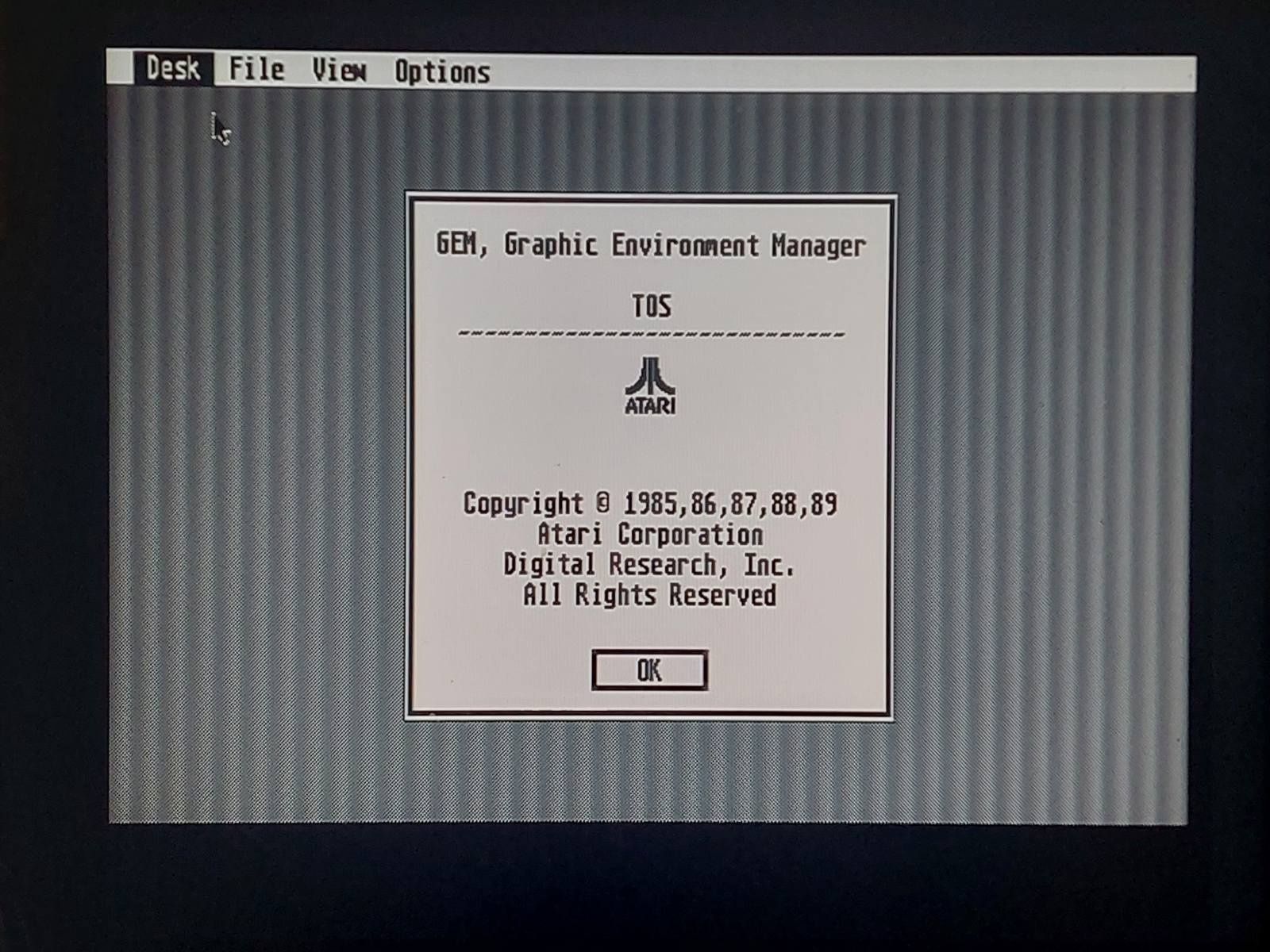 Для Atari ST/STE адаптер RGB-VGA з AV RCA.