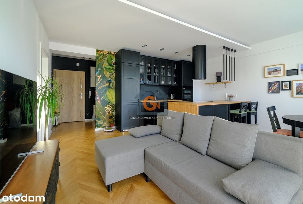 Nowoczesny, klimatyzowany 2 pok. apartament z miejscem parkingowy