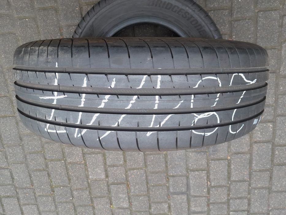 GOODYEAR 235/65R17 104W SUV , pojedyńcza opona letnia.
