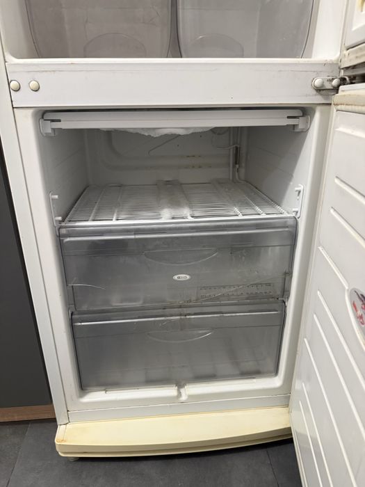 Продам Холодильник робочий