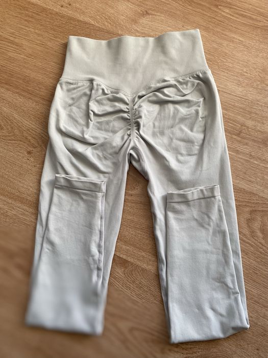 Leginsy push-up nowe