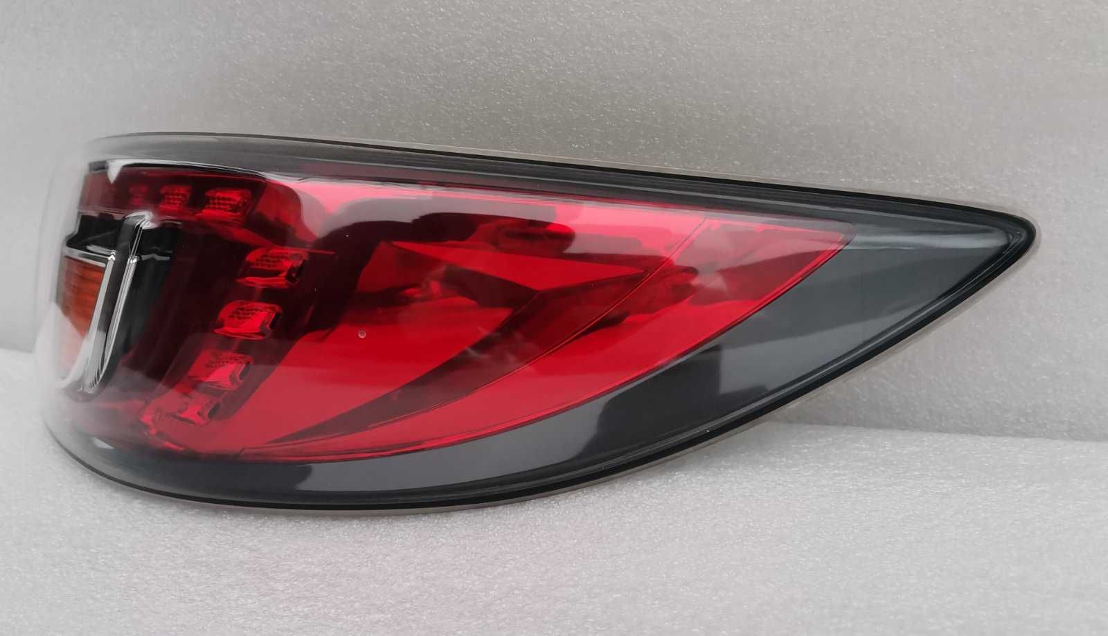 Фонарь задний правый стоп красный Mazda 6 GH 2008-2013 универсал