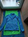 Kurtka bluza z polaru niebieski melanż logowana S/M - "Jack Wolfskin".