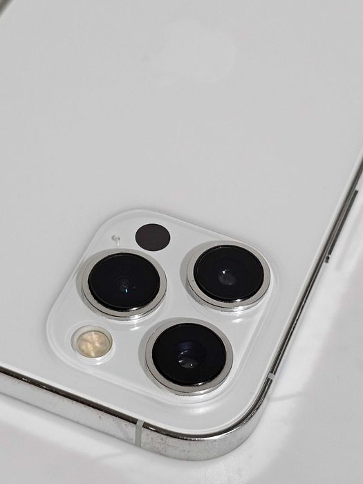 Iphone 12PRO MAX 256GB. Muito bom. 79% Bateria.