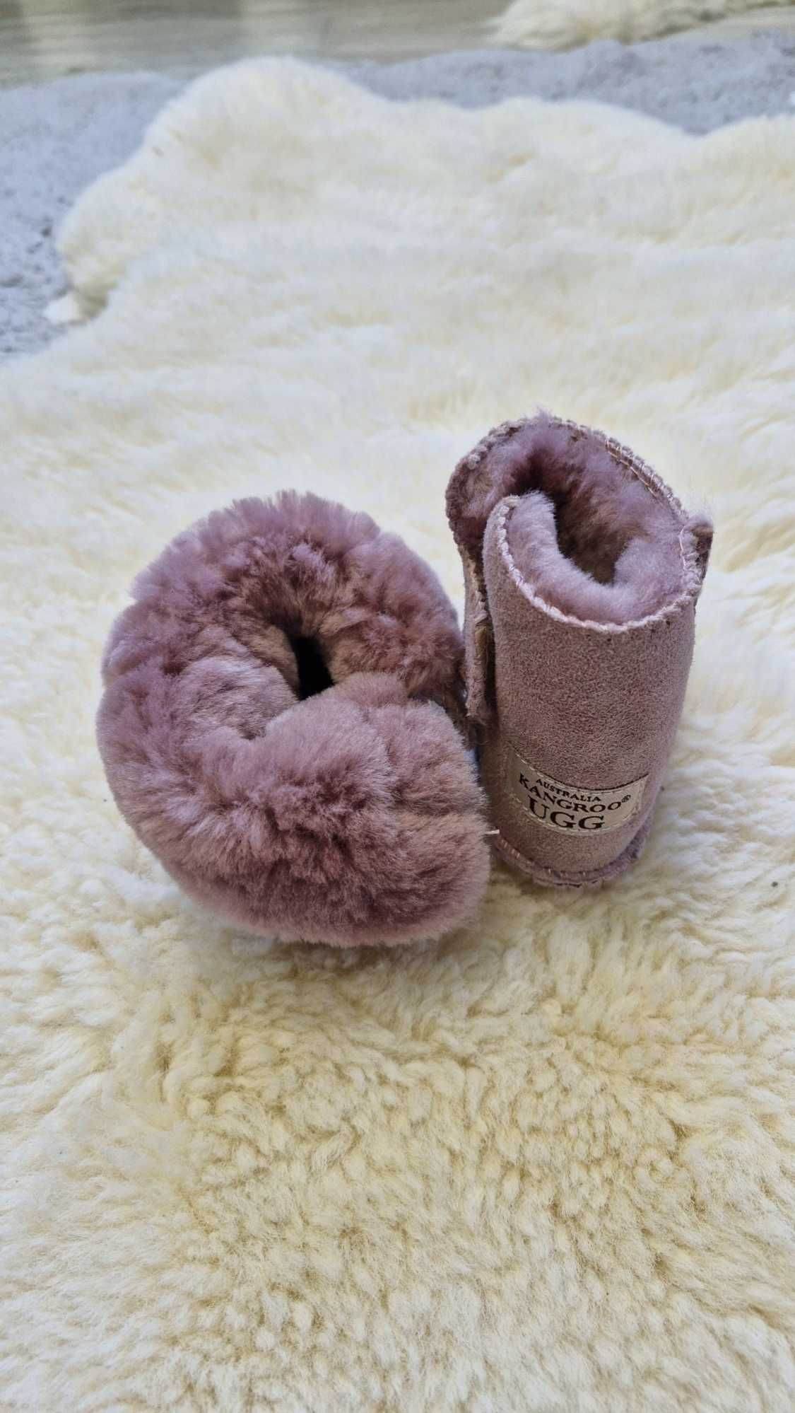 Нові UGG baby УГІ дитячі пінетки Australian Kangarooі 12-18 міся