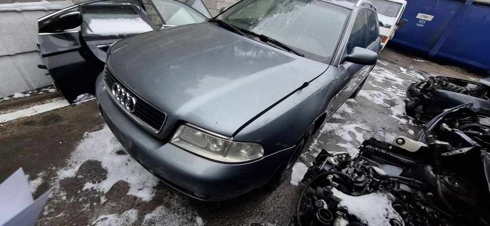 Audi A4 B5 Lift LY7L 1.8T na części