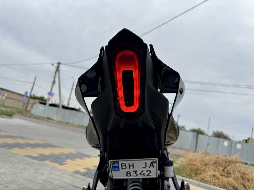 Продам Yamaha YZF R7