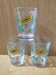 Copos da bebida Schweppes