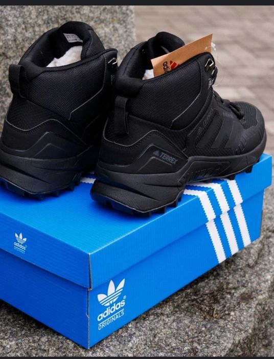 Зимові чоловічі ботінки Adidas Terrex Swift R