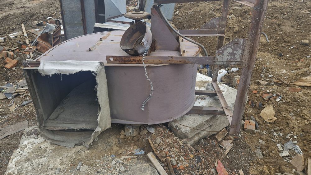 Равлик улитка Витяжка листова бляха 
Руслан , Вінниця .
098-6