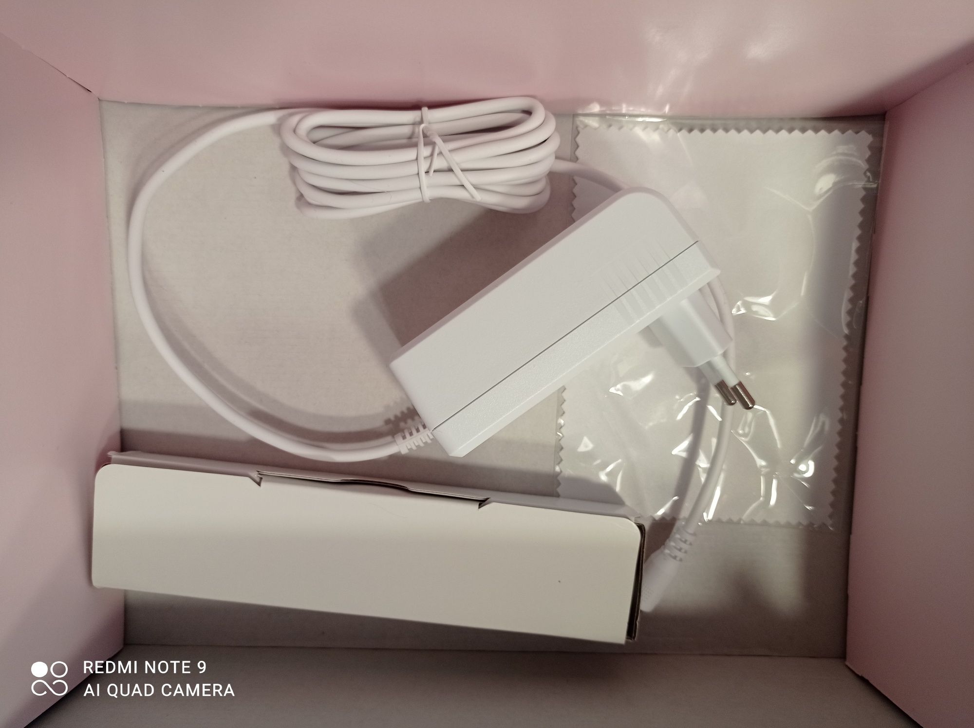 Depilator laserowy Philips Lumea BRI921/00 + trymer