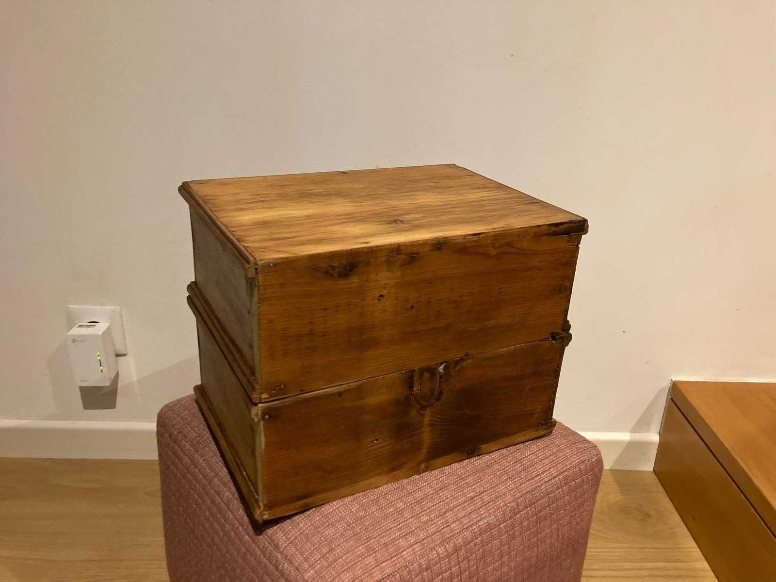 Caixa gaveta de madeira de duas gavetas (recuperada)