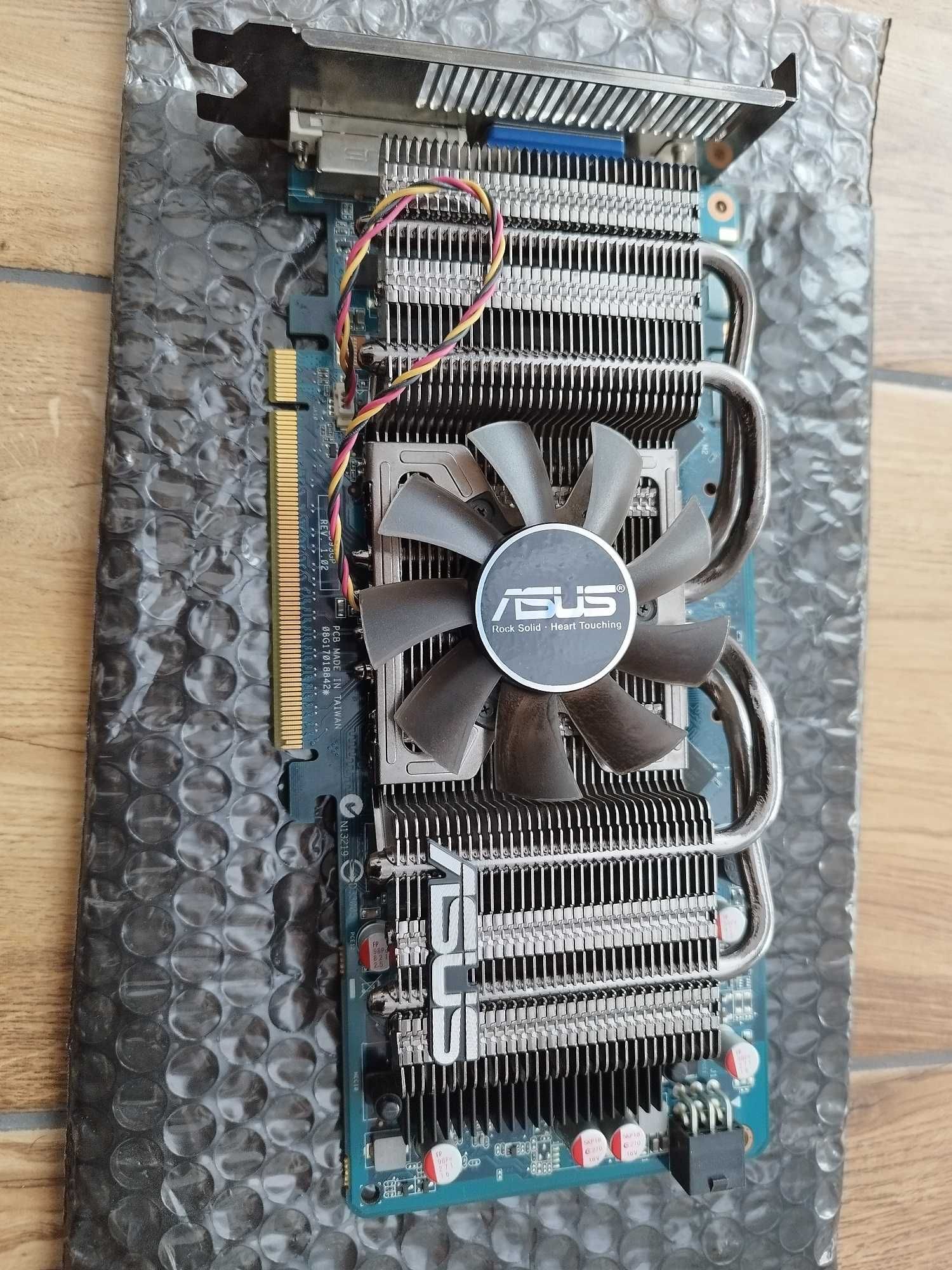 ASUS GeForce GTS 250 512MB