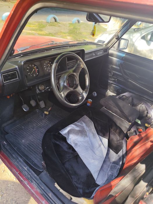 Ваз 2105на полном боевом ходу