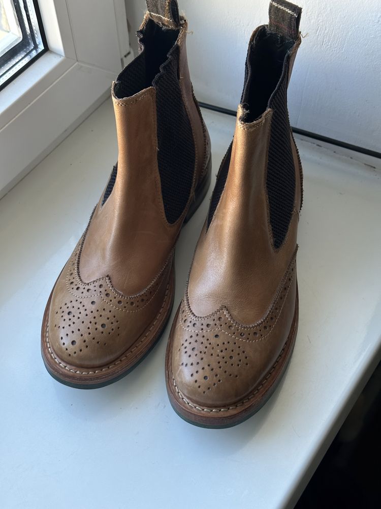 Barbour шкіряні челсі