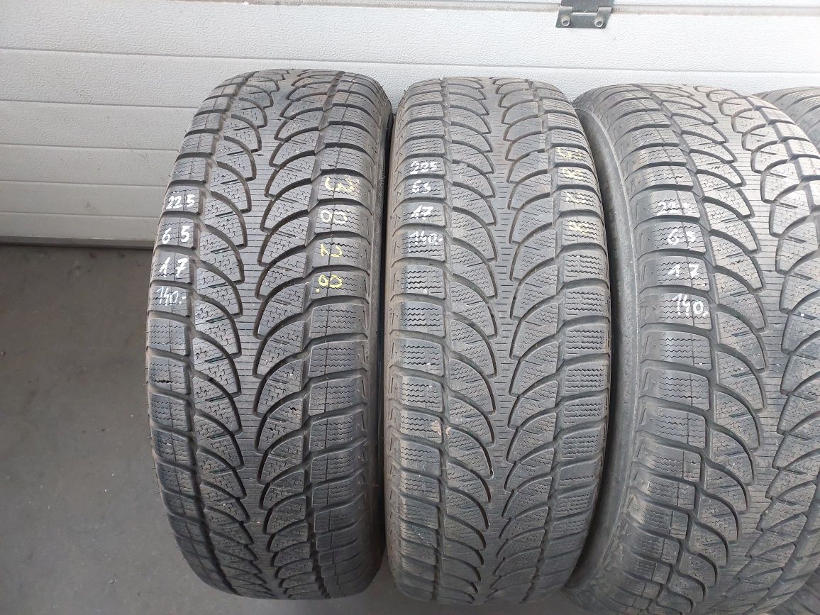 4 opony zimowe Bridgestone 225/65/17 102H