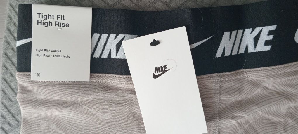 Нові Nike шорти в обтяжку, велосипедки жіночі для велосипеда,спортзалу