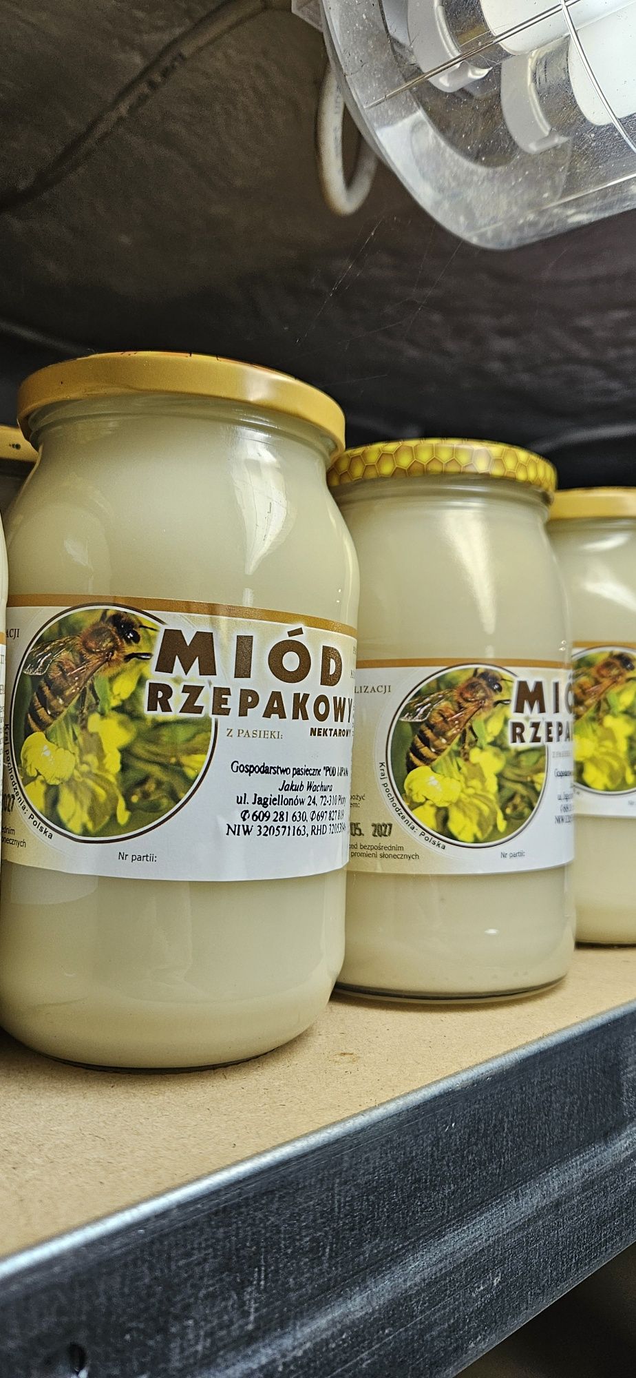 Sprzedam miód rzepakowy oraz akacjowy z własnej hobbystycznej pasieki