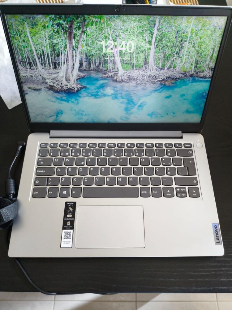 Portartil Lenovo NOVO em caixa