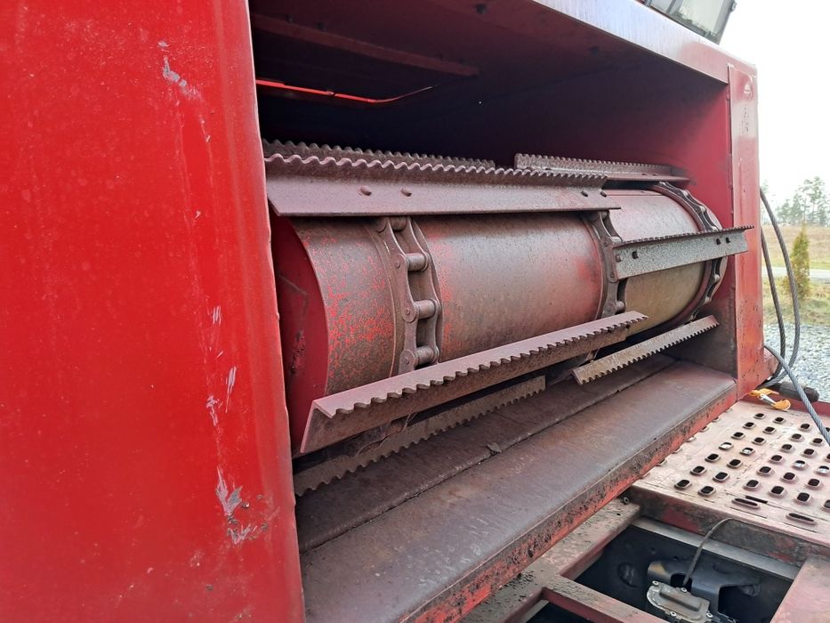 Комбайн Massey ferguson 440!