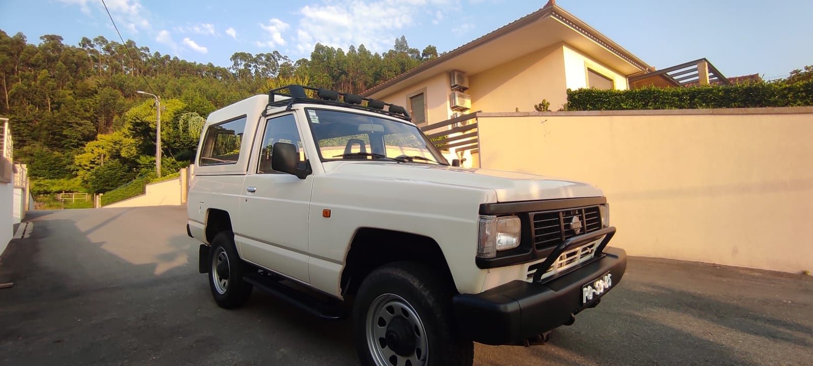 Vendo Nissan Patrol 2.8 4x4  9 lugares Nacional em excelente estado