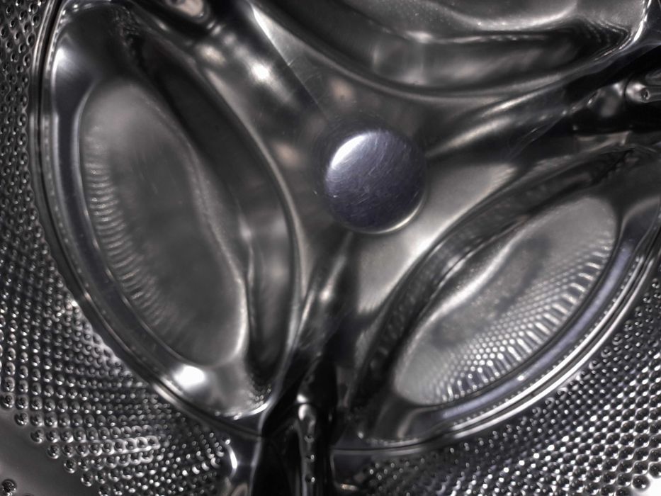 Máquina lavar roupa bosch 4 ecosilence Drive praticamente nova.