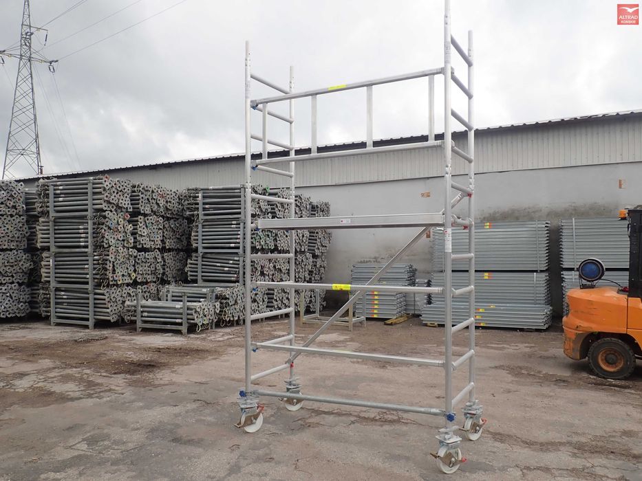 Rusztowanie jezdne, Rusztowanie aluminiowe na kółkach. Sprzedaż - Wyn.