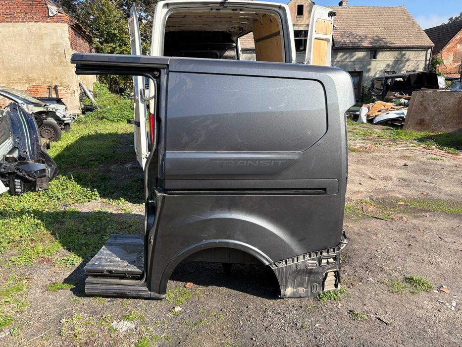 Ford Transit Custom Lift błotnik lewy tył krótki sport
