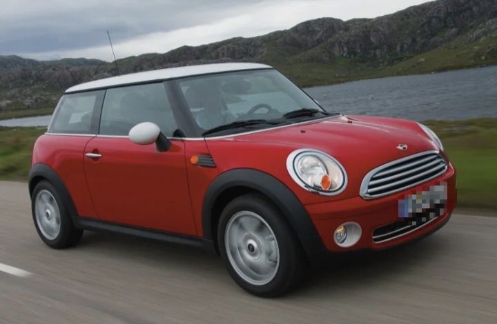 Mini Cooper d - R56