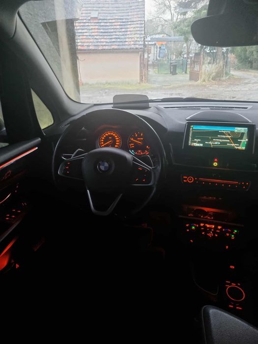 Samochód BMW 7 osobowy