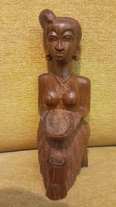 Escultura madeira nobre Moçambique